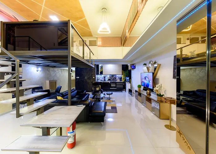 Xspa Apartment Cryptocurrency Pay Available